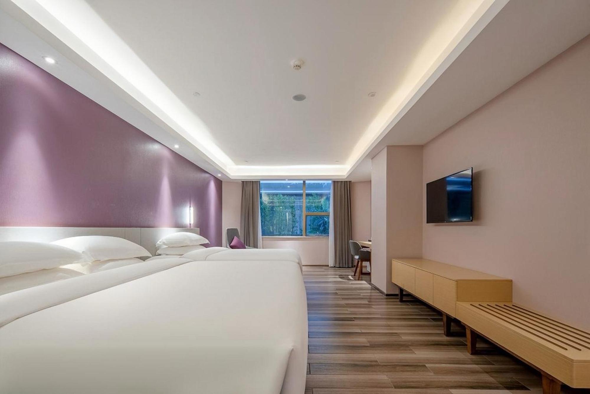 Echarm International Hotel Guangzhou Baiyun International Airport Huadu Plaza Branch - Free Deliver Service To Guangzhou Baiyun International Airport & Free Deliver Service To Canton Fair Complex During Canton Fair Period Exterior foto